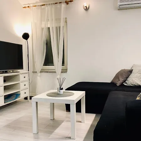 Beshtie Apartment *