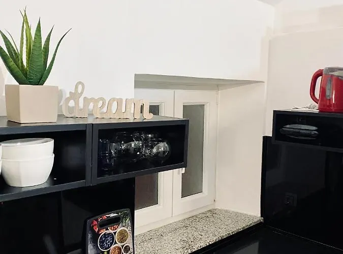 Beshtie * Ζαντάρ